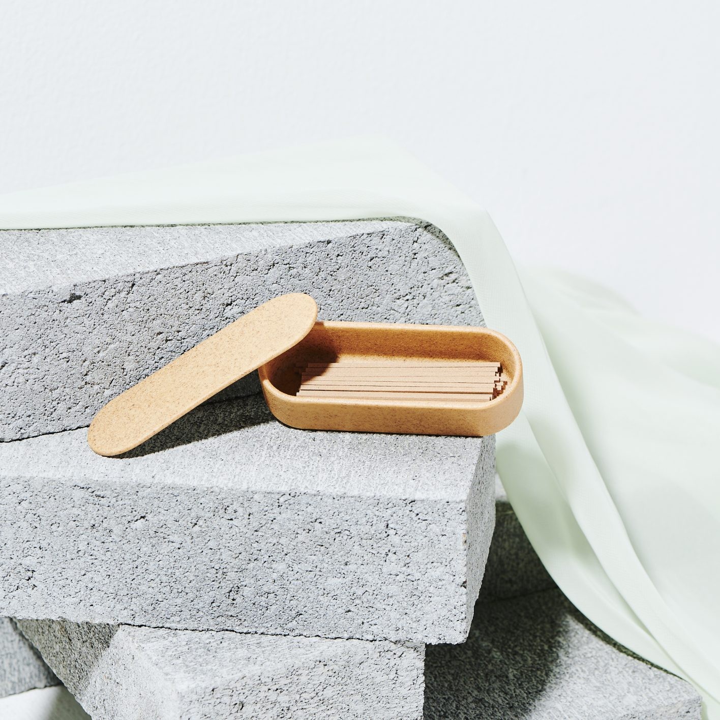 〈LICHEN〉のLICHEN BASE INCENSE STICKS - Slide:9