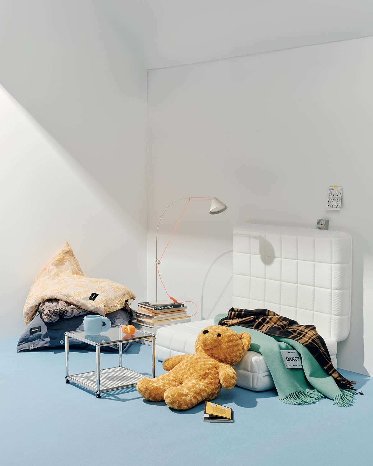 トレンドは“低い暮らし”。リラックスした空間を作る家具11選