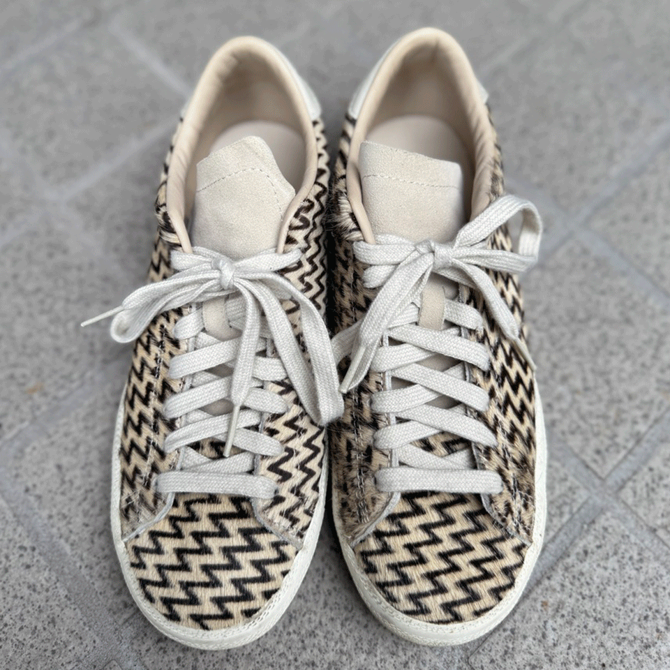 スニーカー愛が止まらない！ Vol.122 高萩貴恵