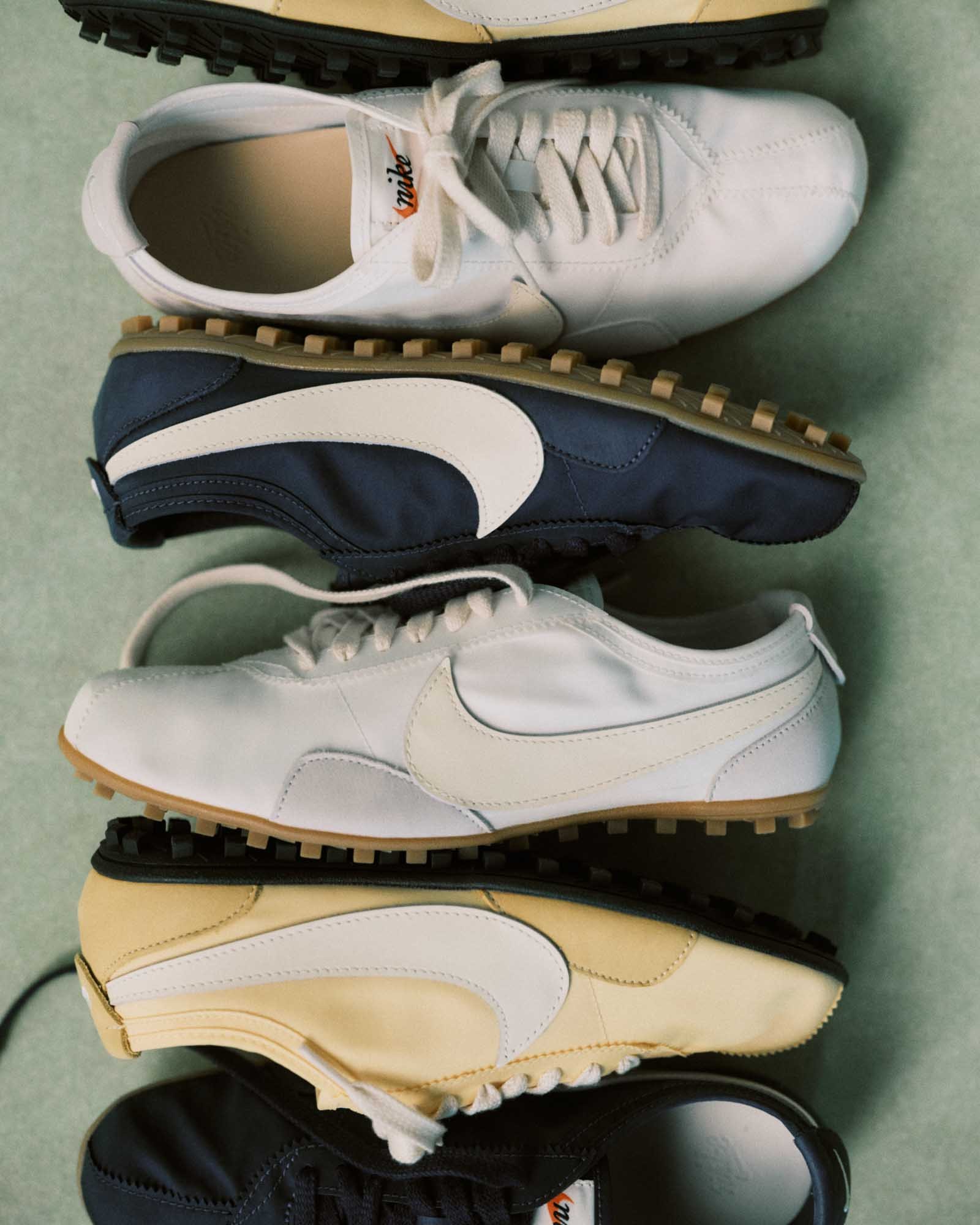 〈ナイキ〉Moon Shoeより3色が新たに登場