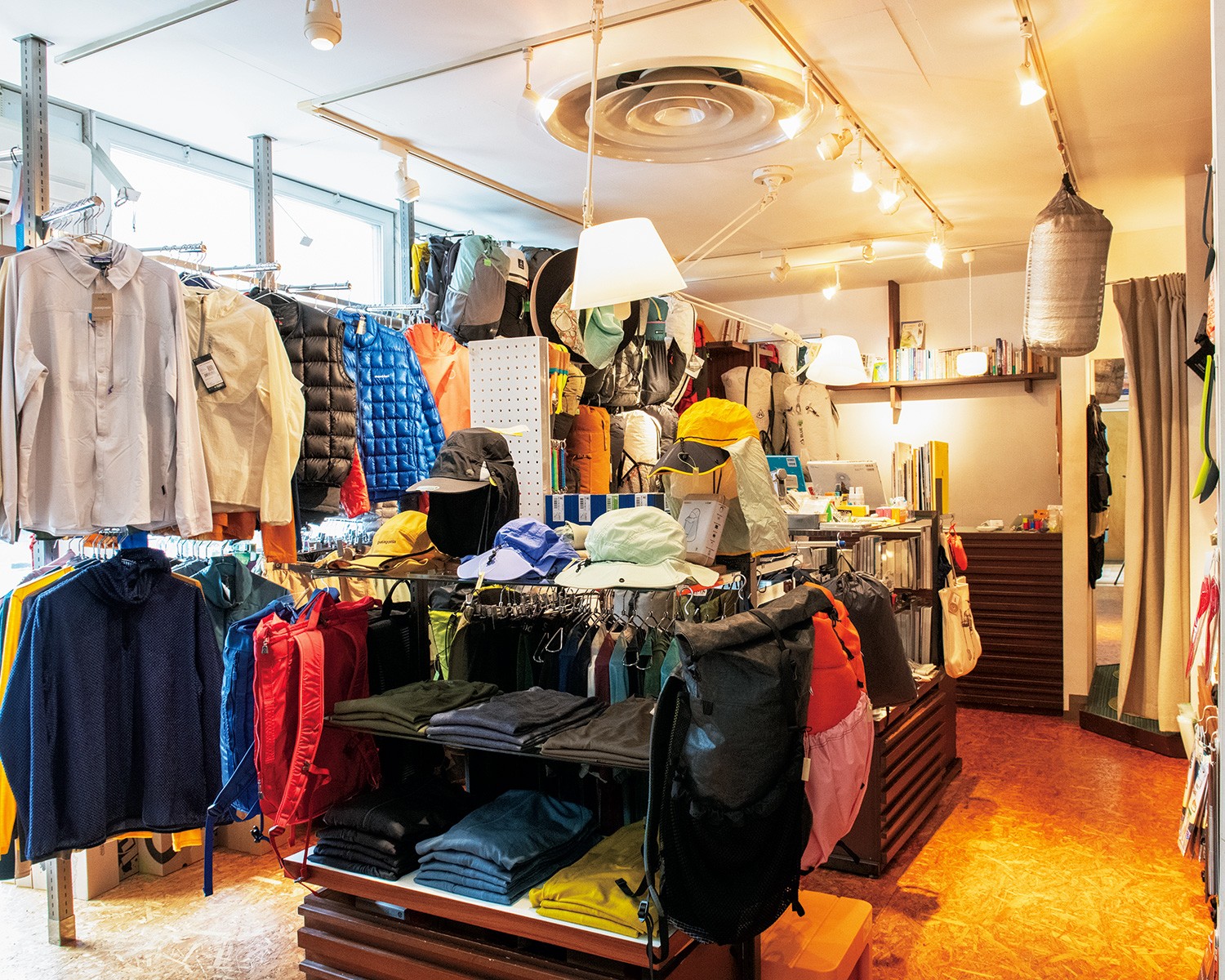 「Hiker’s Depot」軽やかに山へ向かうなら、ULの草分けがいるこの店へ